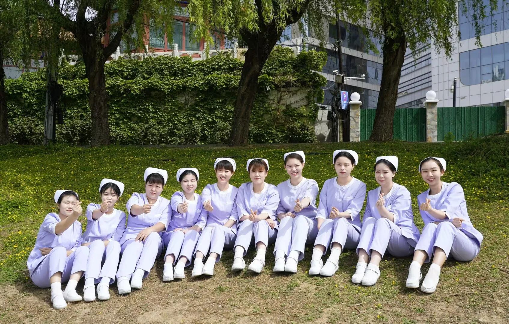 02.jpg